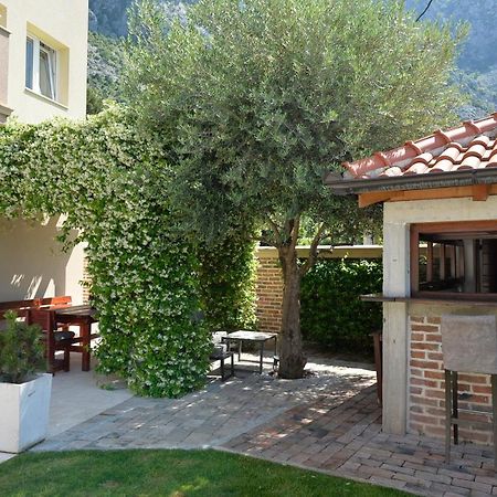J & P Apartments Orahovac Kotor Dış mekan fotoğraf