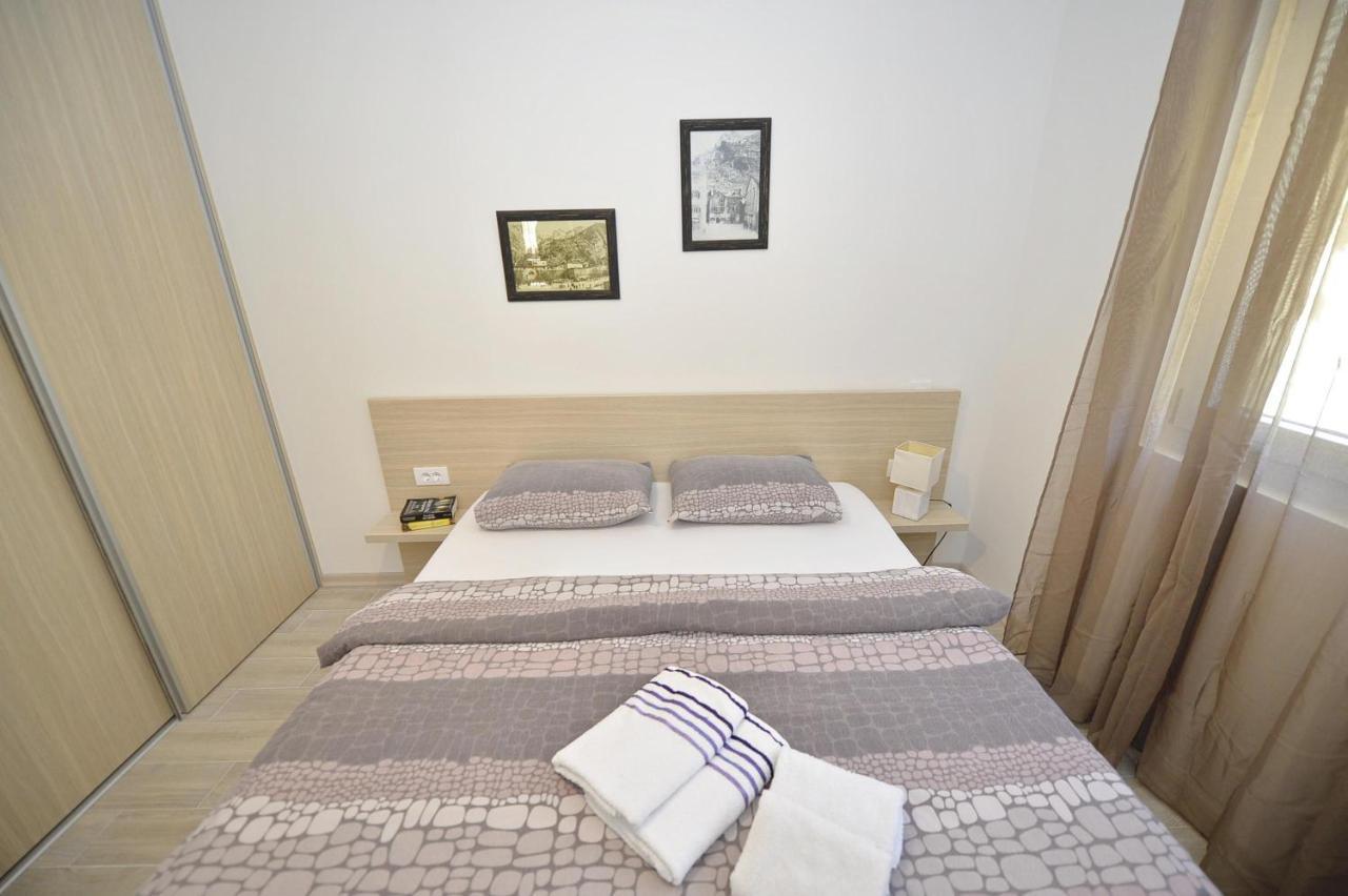 J & P Apartments Orahovac Kotor Dış mekan fotoğraf