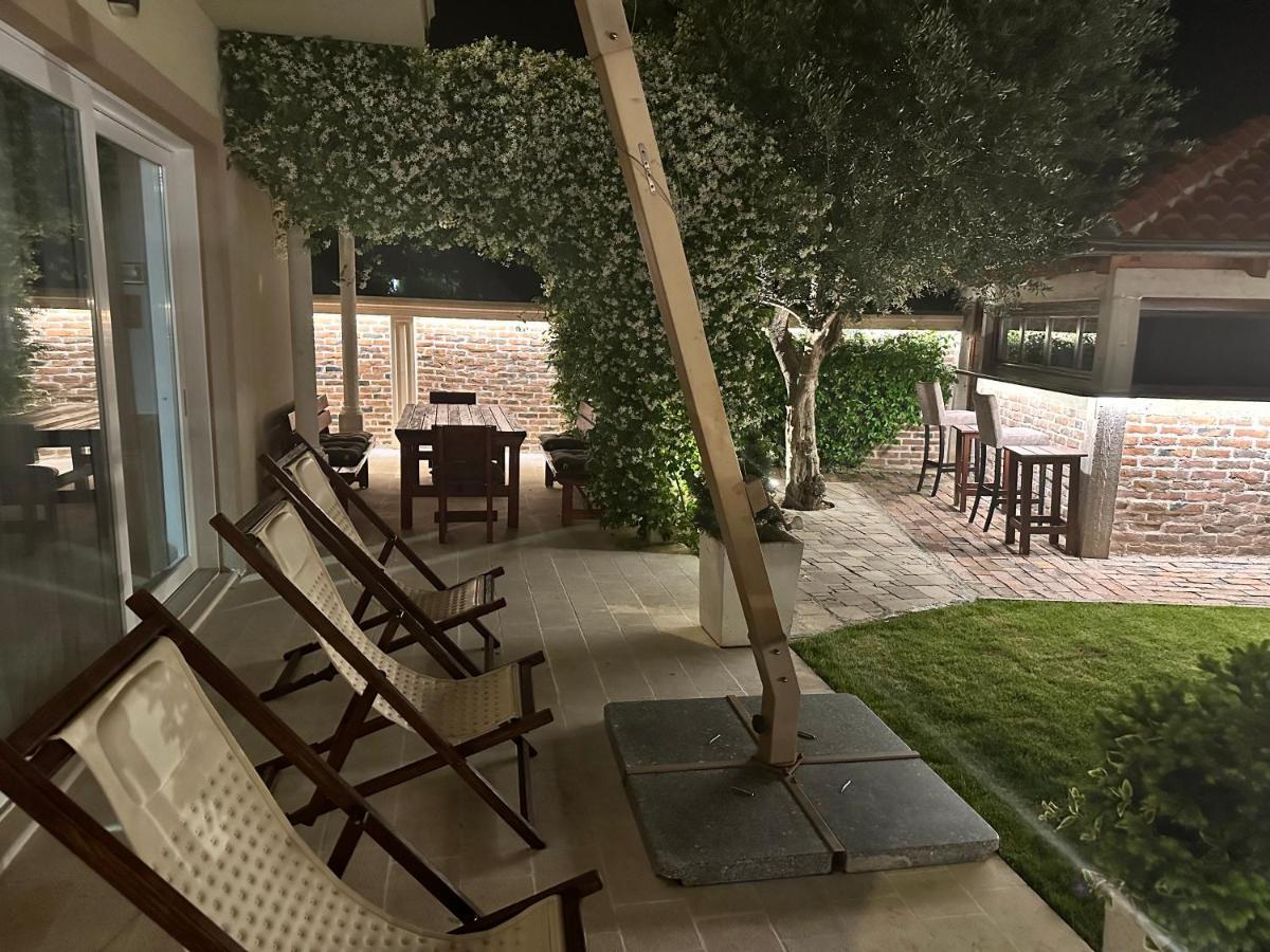 J & P Apartments Orahovac Kotor Dış mekan fotoğraf