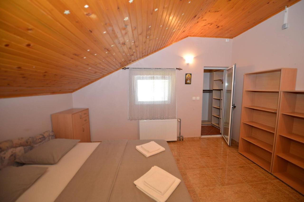 J & P Apartments Orahovac Kotor Dış mekan fotoğraf
